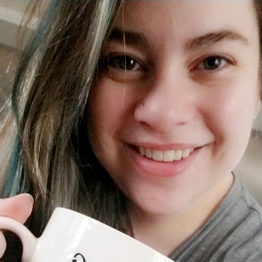 Meet your Posher, Stephanie